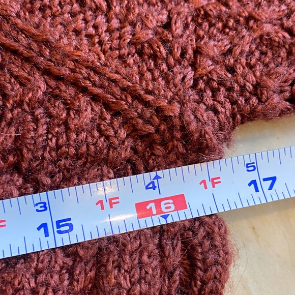 Field and Flower sweater - Picture 7 of 7